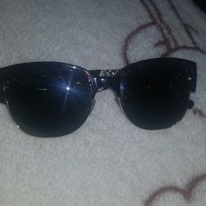 Tory burch sunglasses